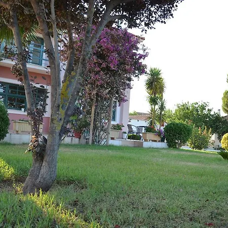 Rena's House 2* Kalogria (Achaea)