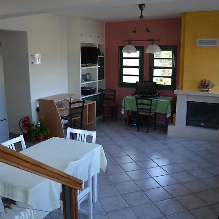 Rena's House Maison d'hôtes Kalogria (Achaea)